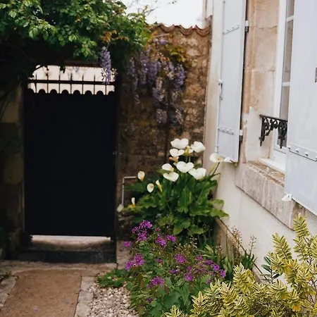 Chez Guilem Bed & Breakfast Saint-Maixent-l'Ecole